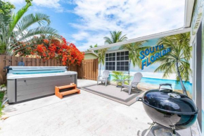 Ventur Tropical w Hot Tub Close to Beach